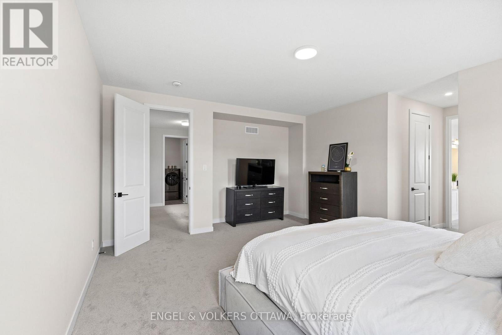 119 Green Ash Avenue, Ottawa, Ontario  K0A 2Z0 - Photo 22 - X12475955