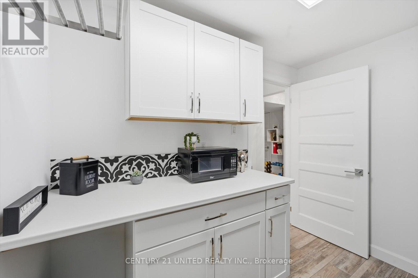 2339 Kawartha Heights Boulevard, Peterborough, Ontario  K9K 1S4 - Photo 41 - X12476066