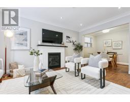 3 ROSENEATH GARDENS, Toronto, Ontario