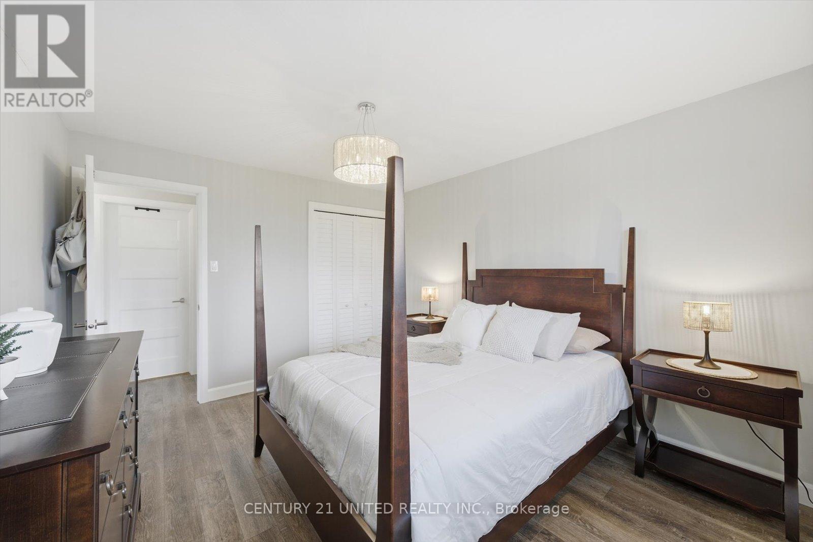 2339 Kawartha Heights Boulevard, Peterborough, Ontario  K9K 1S4 - Photo 21 - X12476066