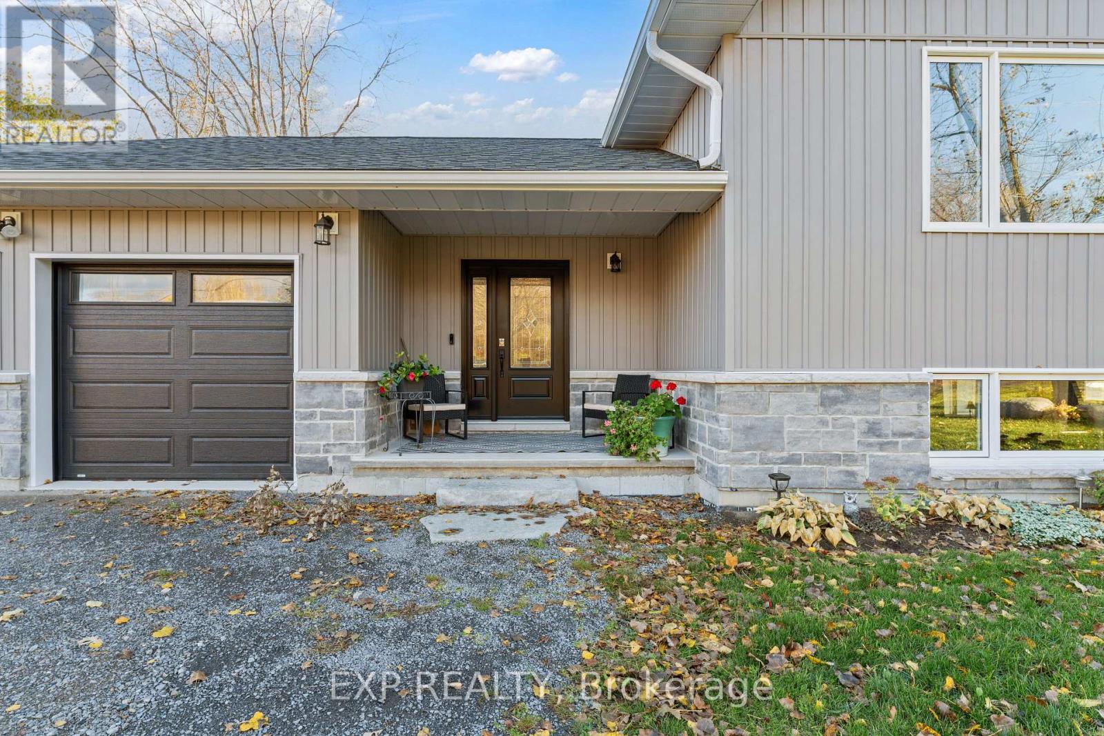 167 Bernard Long Road, Quinte West, Ontario  K8V 5P6 - Photo 5 - X12476127