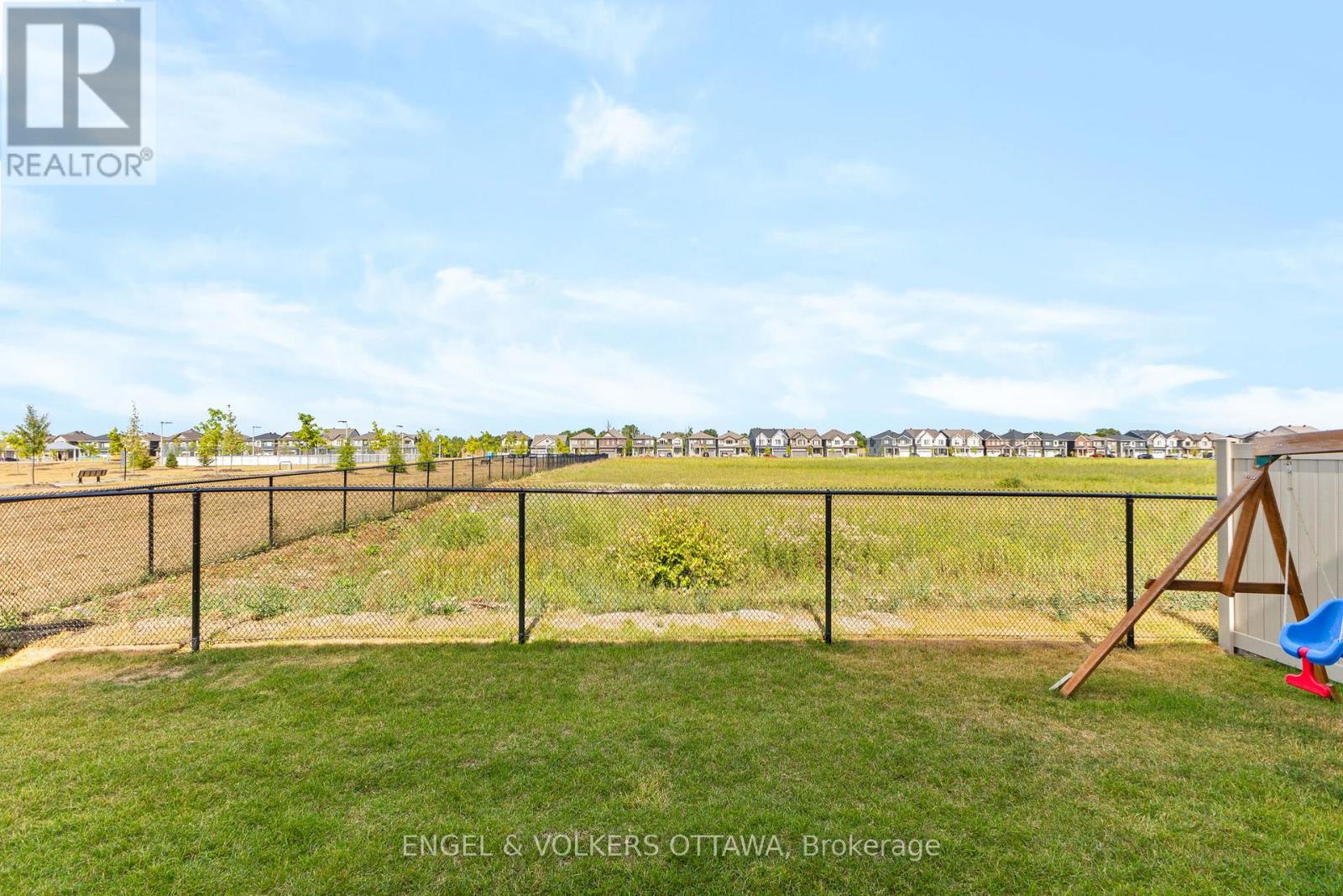 119 Green Ash Avenue, Ottawa, Ontario  K0A 2Z0 - Photo 44 - X12475955