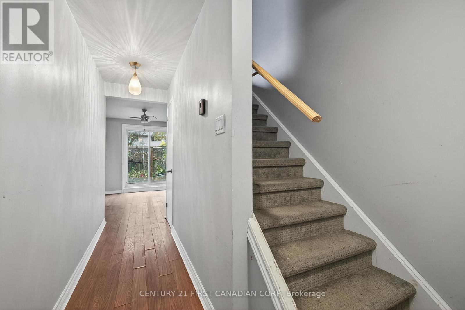 636 Wilkins Street, London South, Ontario  N6C 4Z4 - Photo 4 - X12477854