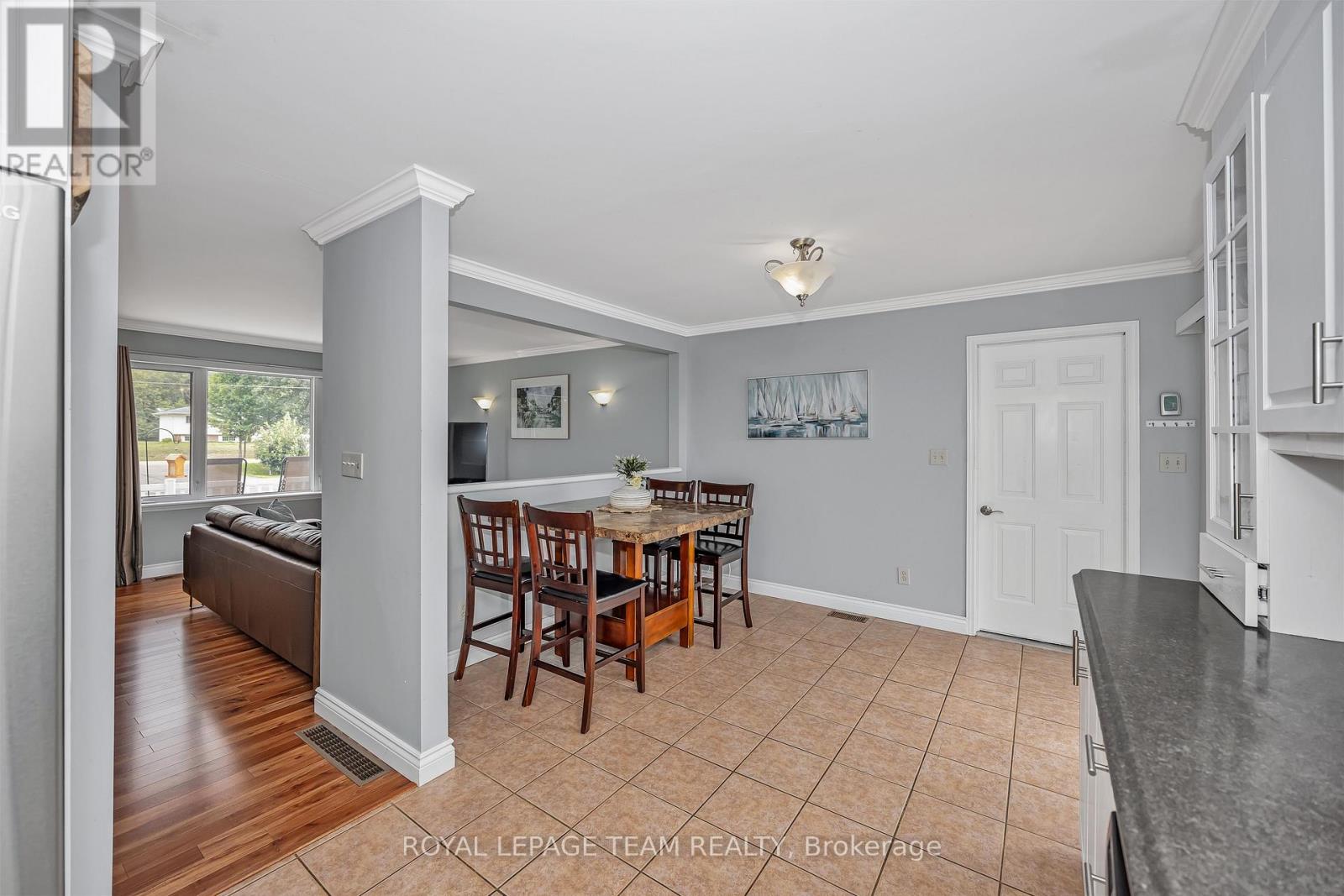 772 Kitley Line 3 Road, Elizabethtown-Kitley, Ontario  K0G 1G0 - Photo 12 - X12475999