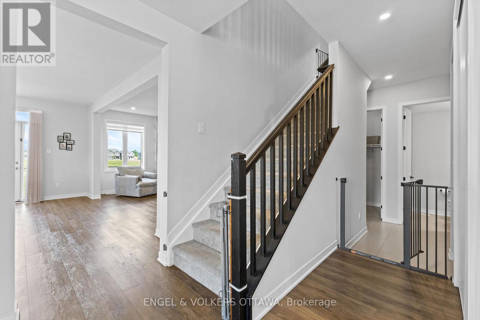 119 Green Ash Avenue, Ottawa, Ontario  K0A 2Z0 - Photo 11 - X12475955