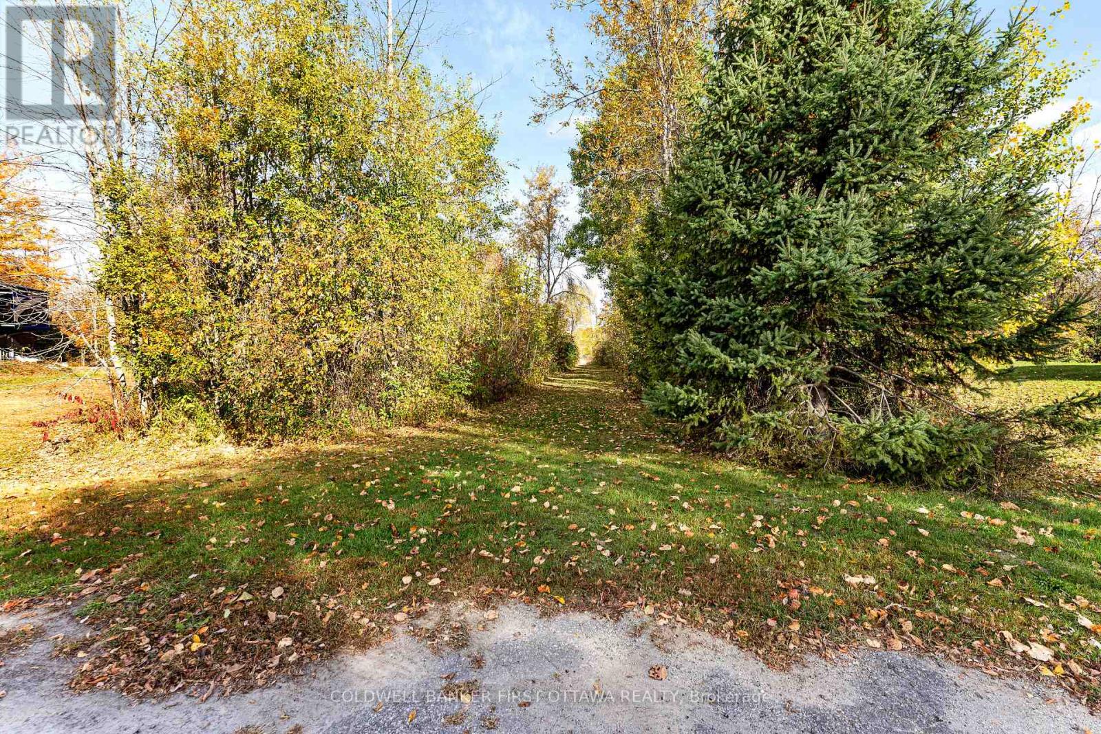 00 Jodi Lane, Drummond/north Elmsley, Ontario  K7H 3C7 - Photo 26 - X12475997