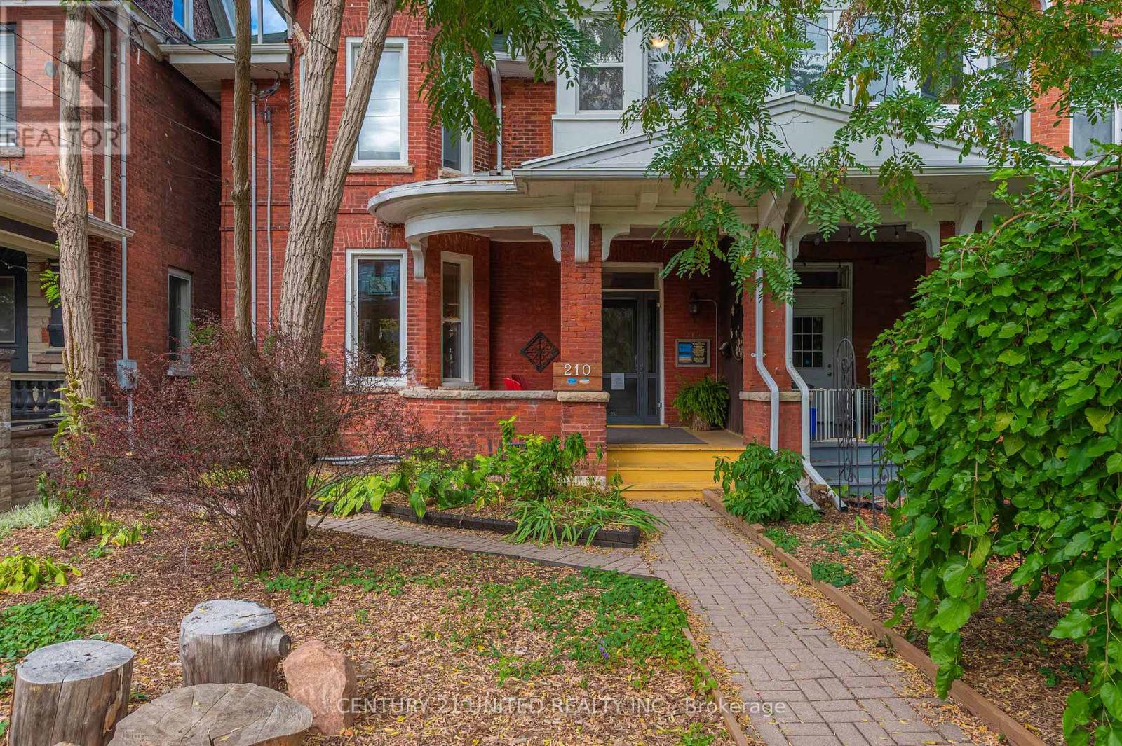 210 Mcdonnel Street, Peterborough, Ontario  K9H 2V9 - Photo 37 - X12476113