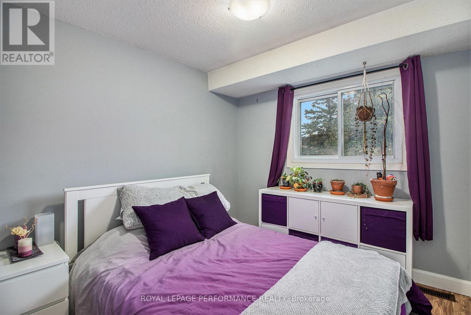 6181 Brookside Lane, Ottawa, Ontario  K1C 2K6 - Photo 17 - X12476094