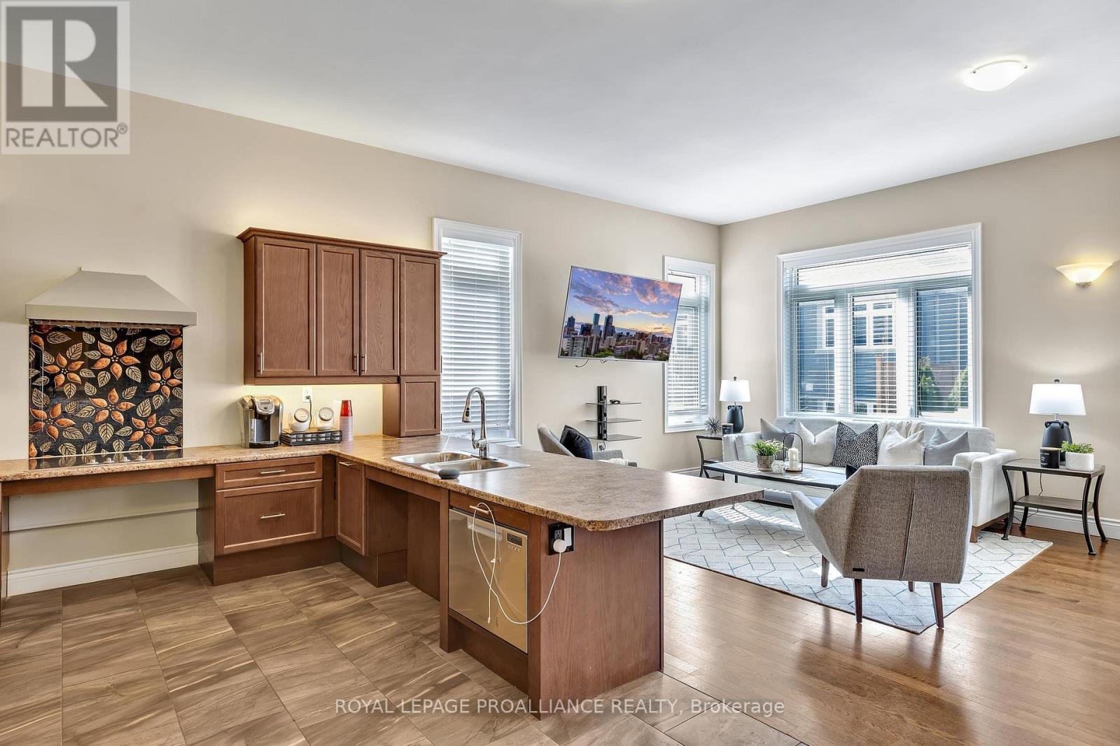 23 Brinton Drive, Peterborough, Ontario  K9J 8S9 - Photo 8 - X12476114