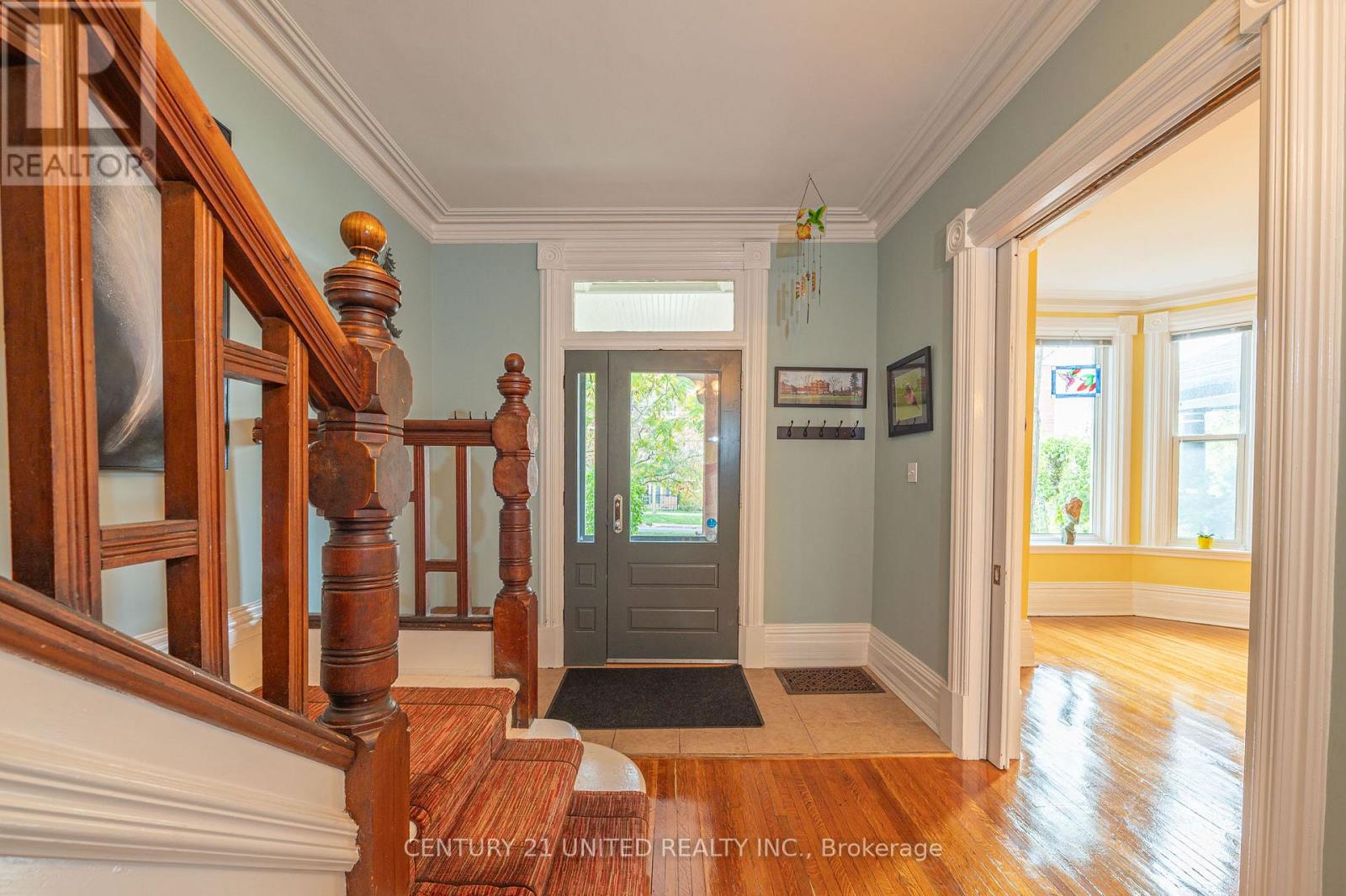 210 Mcdonnel Street, Peterborough, Ontario  K9H 2V9 - Photo 5 - X12476113