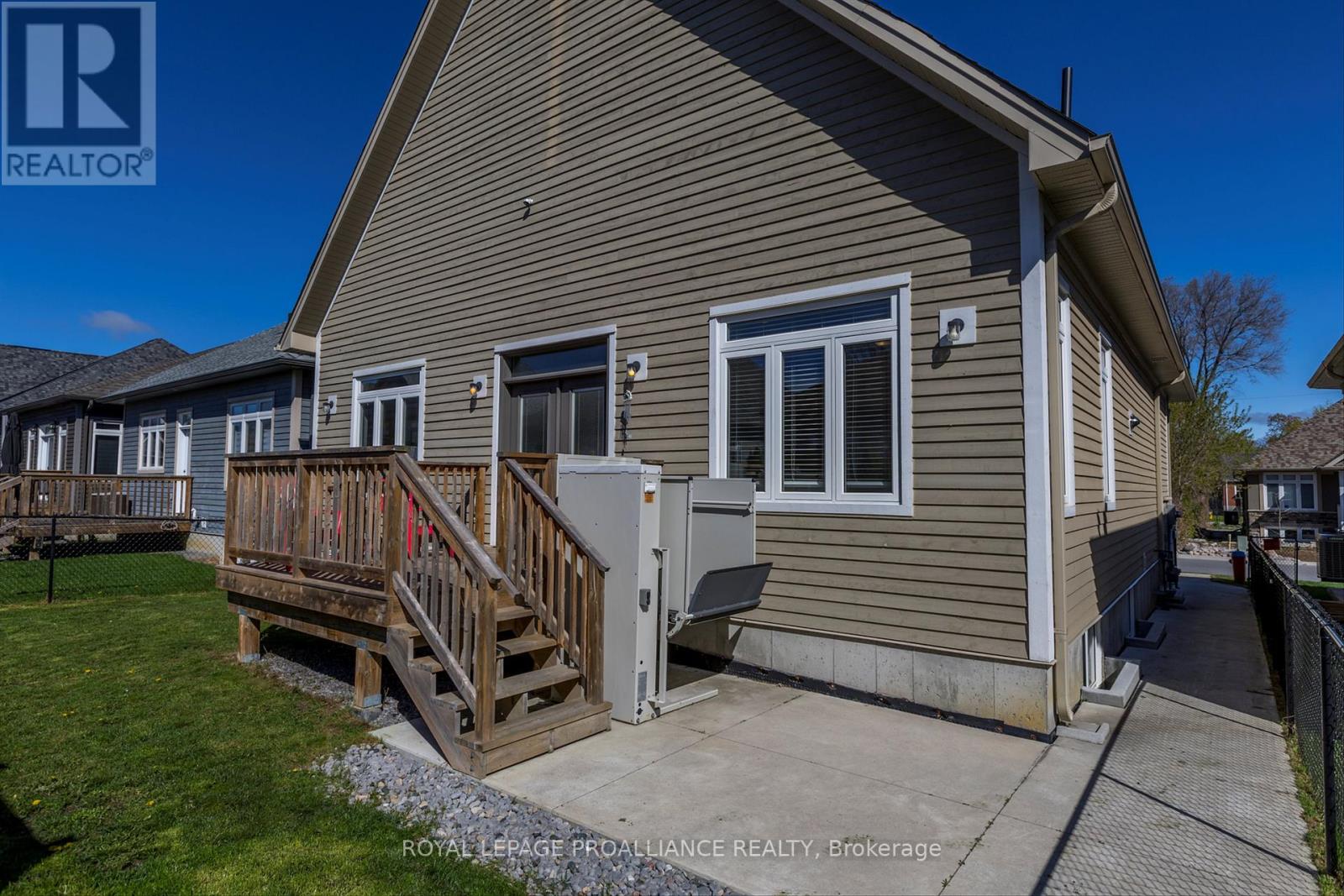 23 Brinton Drive, Peterborough, Ontario  K9J 8S9 - Photo 38 - X12476114