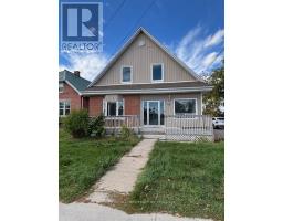 18 LINDSAY STREET, Kawartha Lakes, Ontario