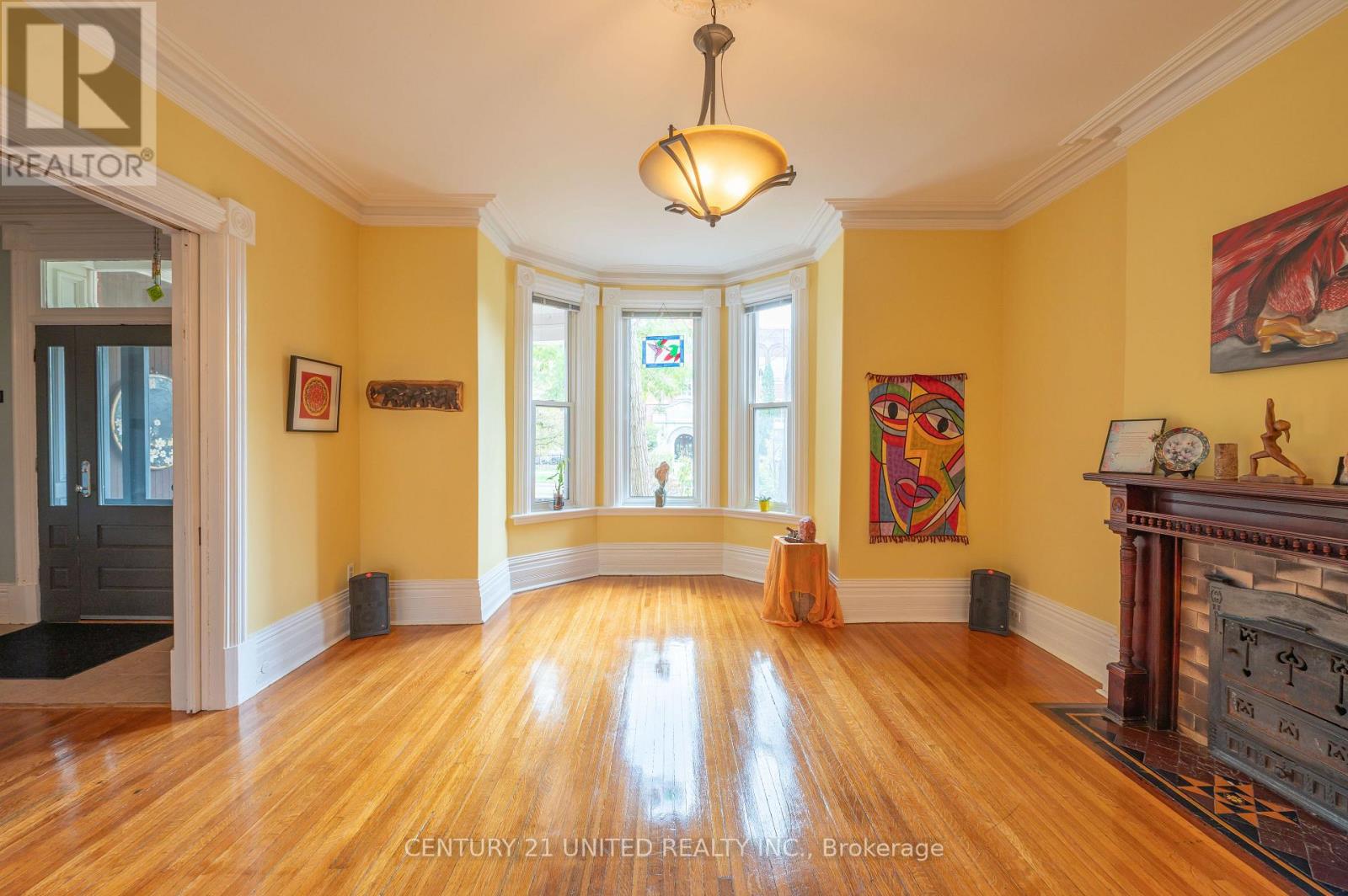 210 Mcdonnel Street, Peterborough, Ontario  K9H 2V9 - Photo 7 - X12476113