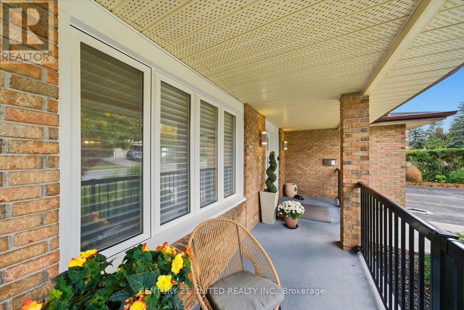 2339 Kawartha Heights Boulevard, Peterborough, Ontario  K9K 1S4 - Photo 5 - X12476066