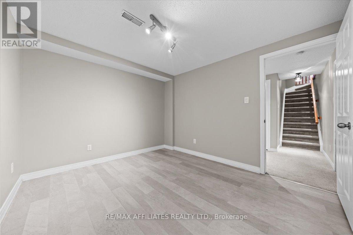 1147 Mulder Avenue, Ottawa, Ontario  K4A 4G8 - Photo 34 - X12476118