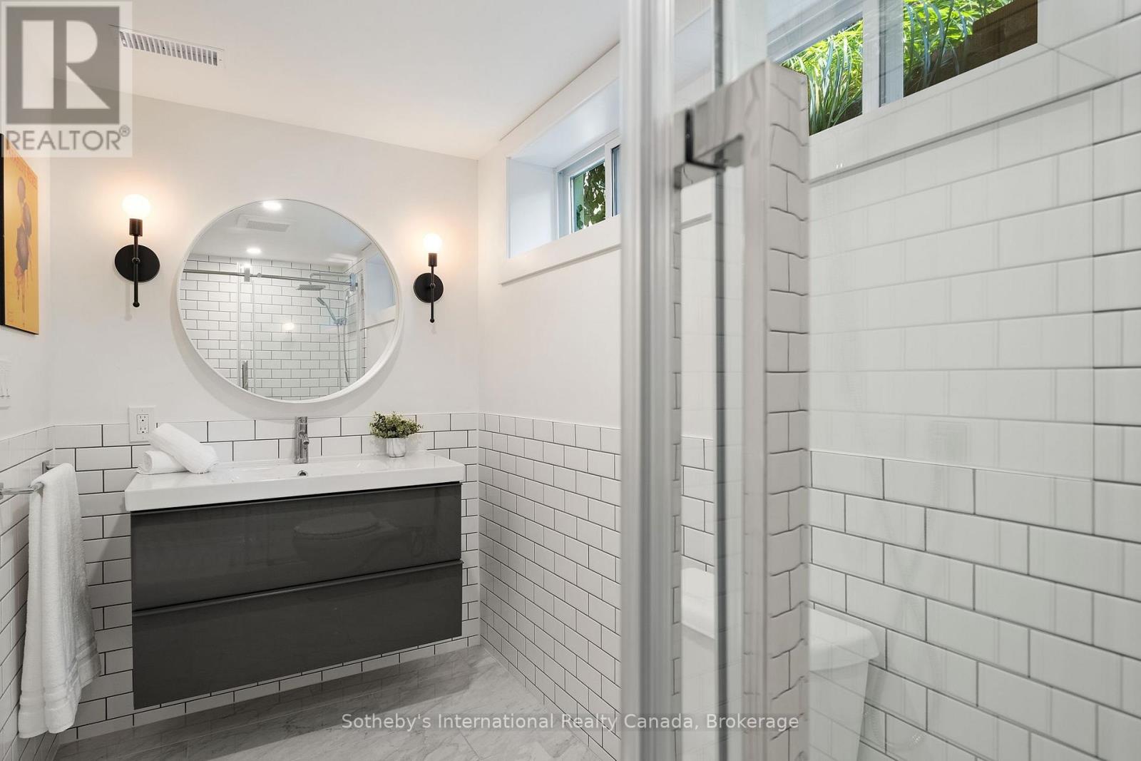 284 Union Boulevard, Kitchener, Ontario  N2M 2T1 - Photo 38 - X12471039