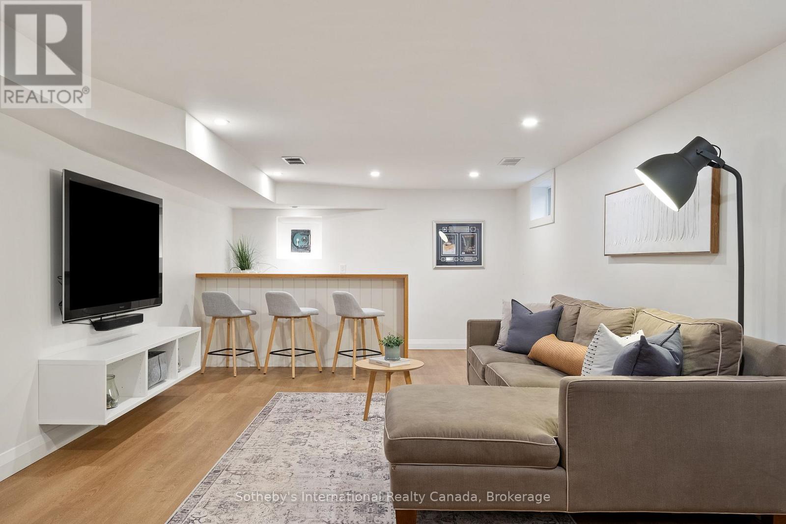284 Union Boulevard, Kitchener, Ontario  N2M 2T1 - Photo 35 - X12471039