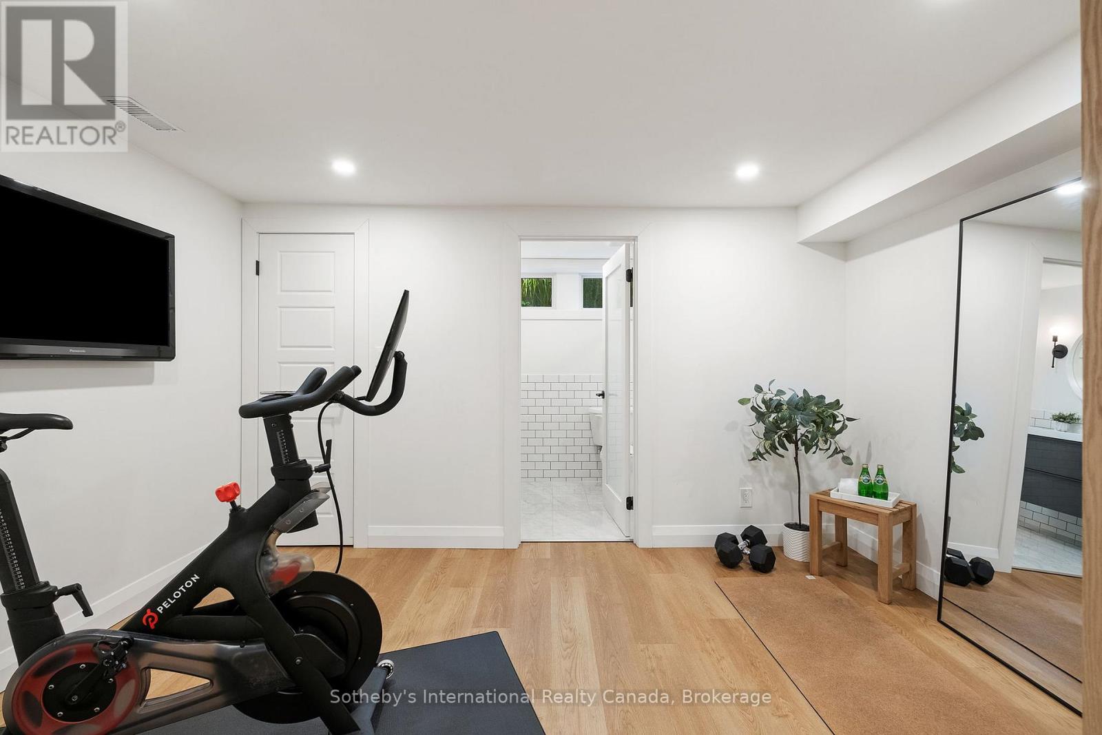 284 Union Boulevard, Kitchener, Ontario  N2M 2T1 - Photo 37 - X12471039