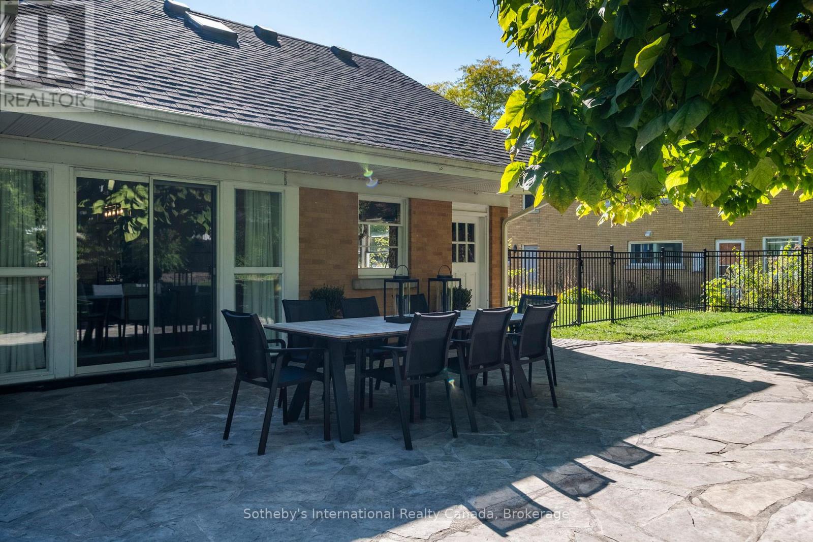 284 Union Boulevard, Kitchener, Ontario  N2M 2T1 - Photo 42 - X12471039
