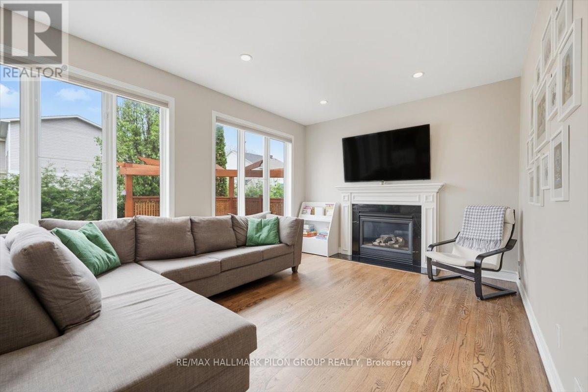 4434 Rainforest Drive, Ottawa, Ontario  K1V 1L6 - Photo 11 - X12476211
