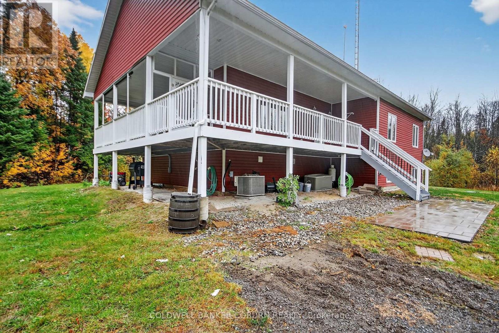 7215 Jock Trail Road, Ottawa, Ontario  K0A 2Z0 - Photo 6 - X12476204