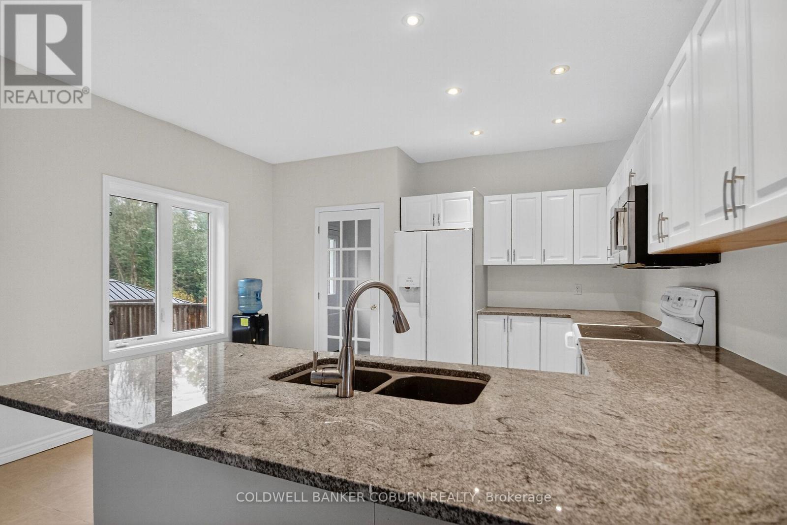 7215 Jock Trail Road, Ottawa, Ontario  K0A 2Z0 - Photo 21 - X12476204