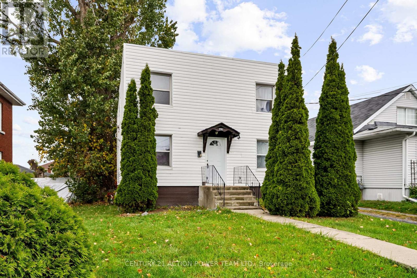 331 SEVENTH STREET E, Cornwall, Ontario