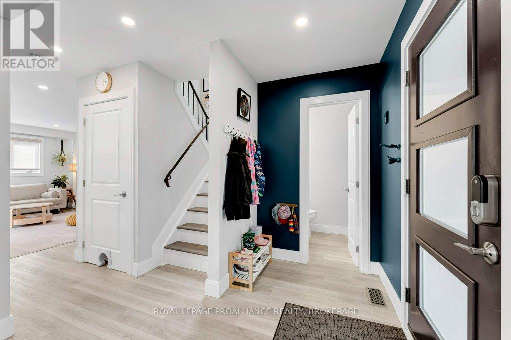 4 Glenaire Mews, Kingston, Ontario  K7M 7L3 - Photo 17 - X12477960