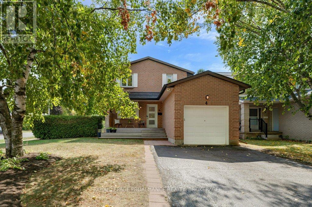 4 Glenaire Mews, Kingston, Ontario  K7M 7L3 - Photo 2 - X12477960