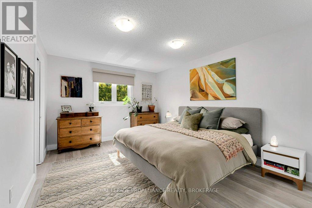 4 Glenaire Mews, Kingston, Ontario  K7M 7L3 - Photo 22 - X12477960