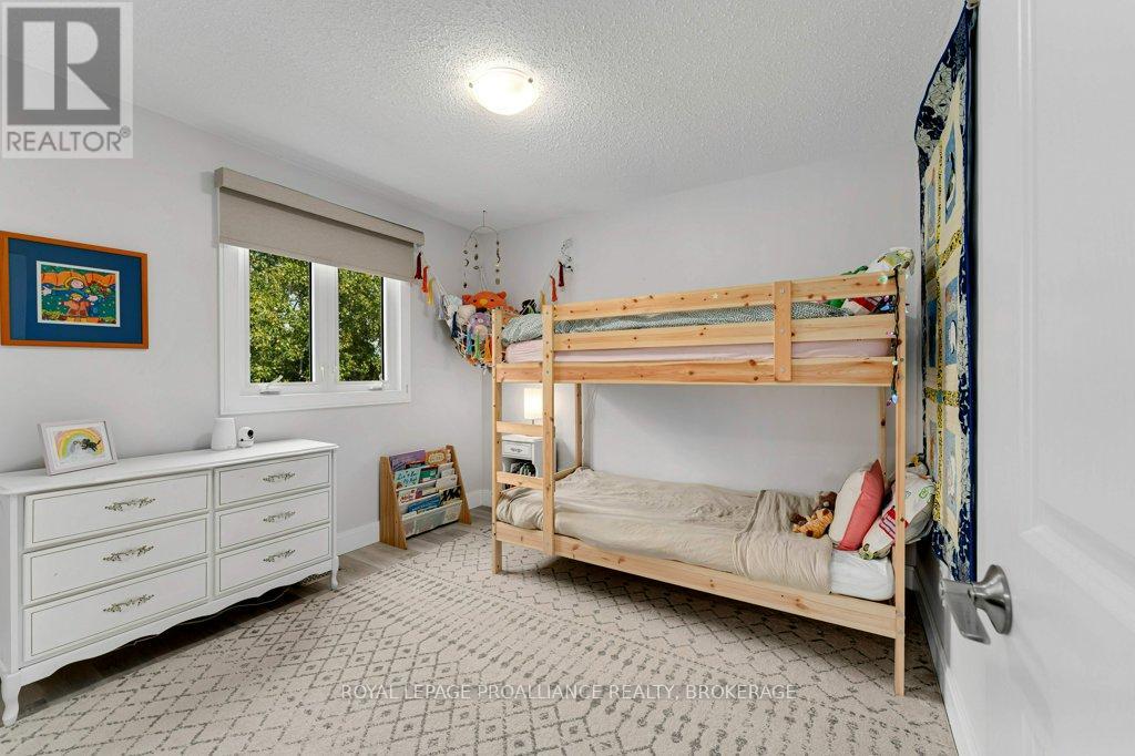 4 Glenaire Mews, Kingston, Ontario  K7M 7L3 - Photo 27 - X12477960