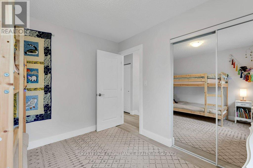 4 Glenaire Mews, Kingston, Ontario  K7M 7L3 - Photo 28 - X12477960