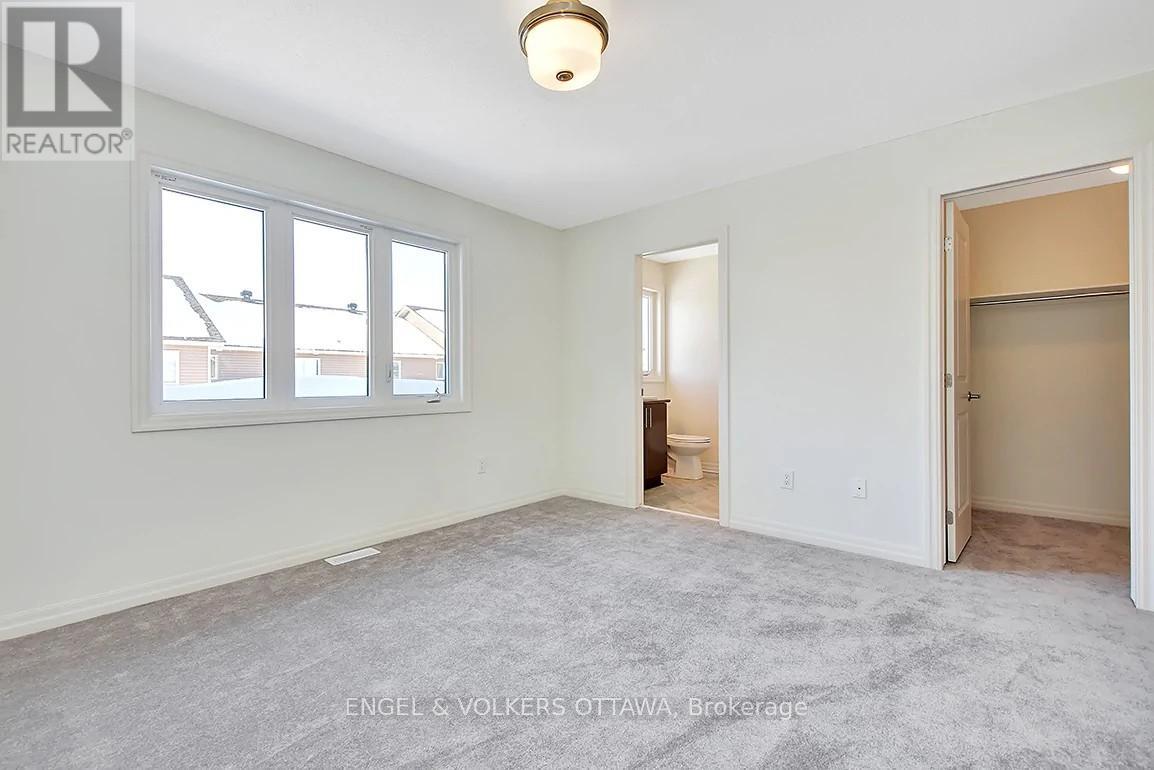 165 Overberg Way, Ottawa, Ontario  K2S 0J7 - Photo 21 - X12477881