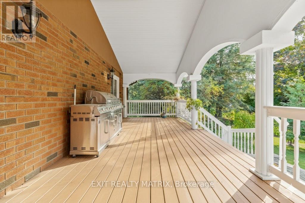 1100 Moffatt Drive, Ottawa, Ontario  K4C 1B7 - Photo 44 - X12476230