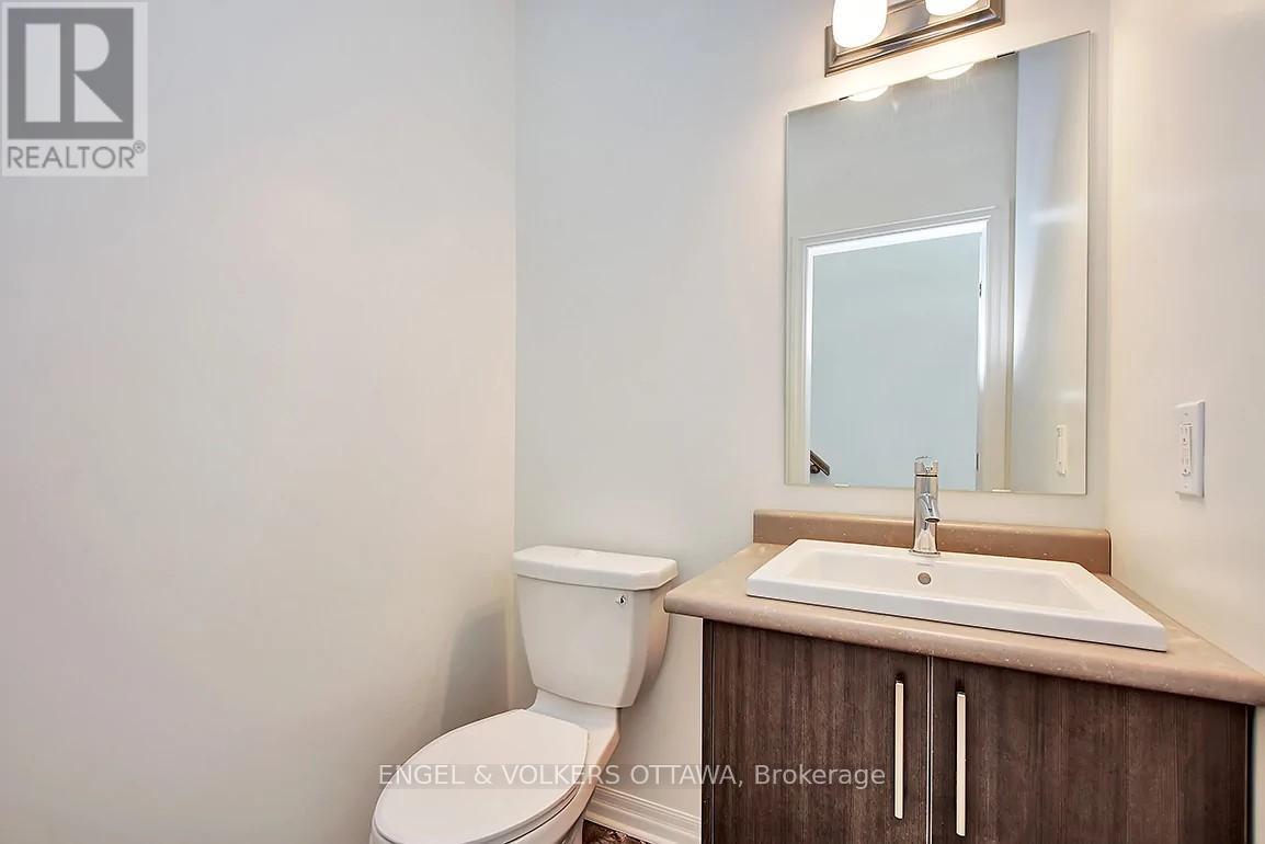 165 Overberg Way, Ottawa, Ontario  K2S 0J7 - Photo 31 - X12477881