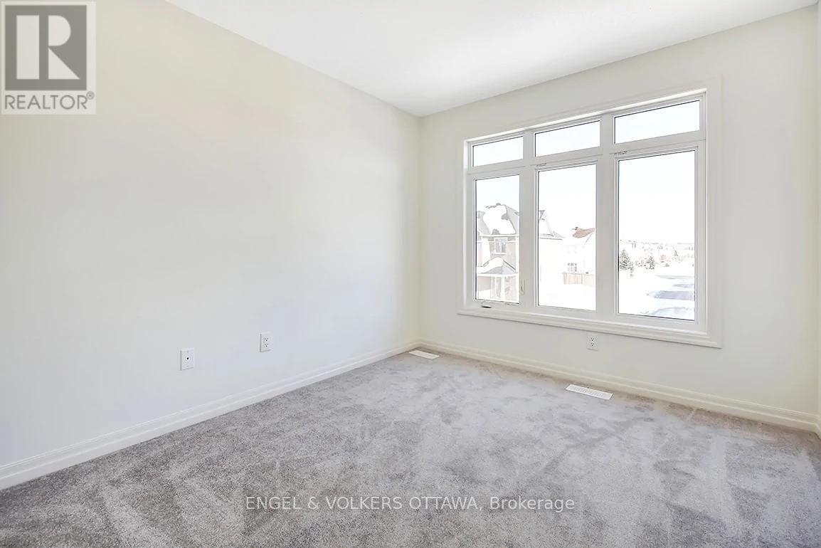 165 Overberg Way, Ottawa, Ontario  K2S 0J7 - Photo 25 - X12477881