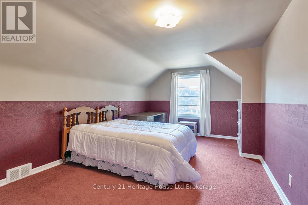 10 Parkside Drive, Tillsonburg, Ontario  N4G 3Z9 - Photo 14 - X12476006