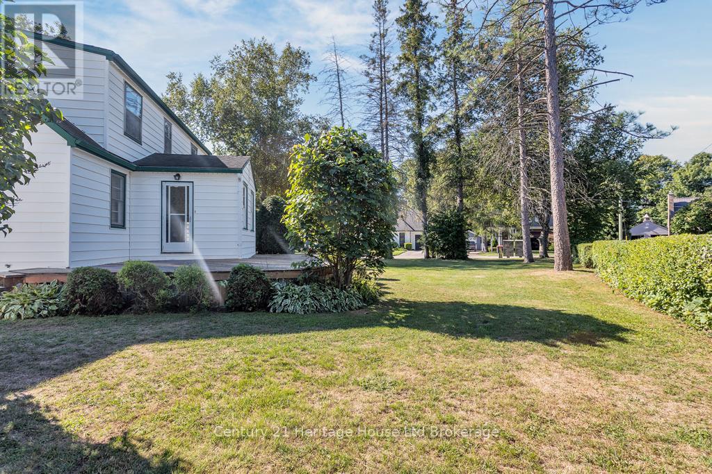 10 Parkside Drive, Tillsonburg, Ontario  N4G 3Z9 - Photo 25 - X12476006