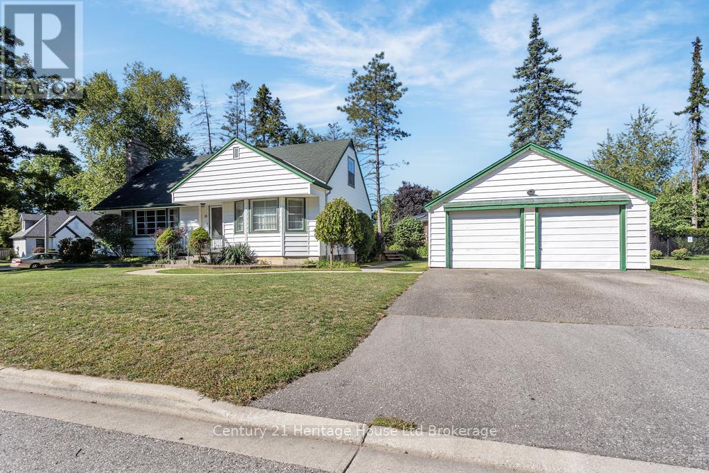 10 Parkside Drive, Tillsonburg, Ontario  N4G 3Z9 - Photo 22 - X12476006