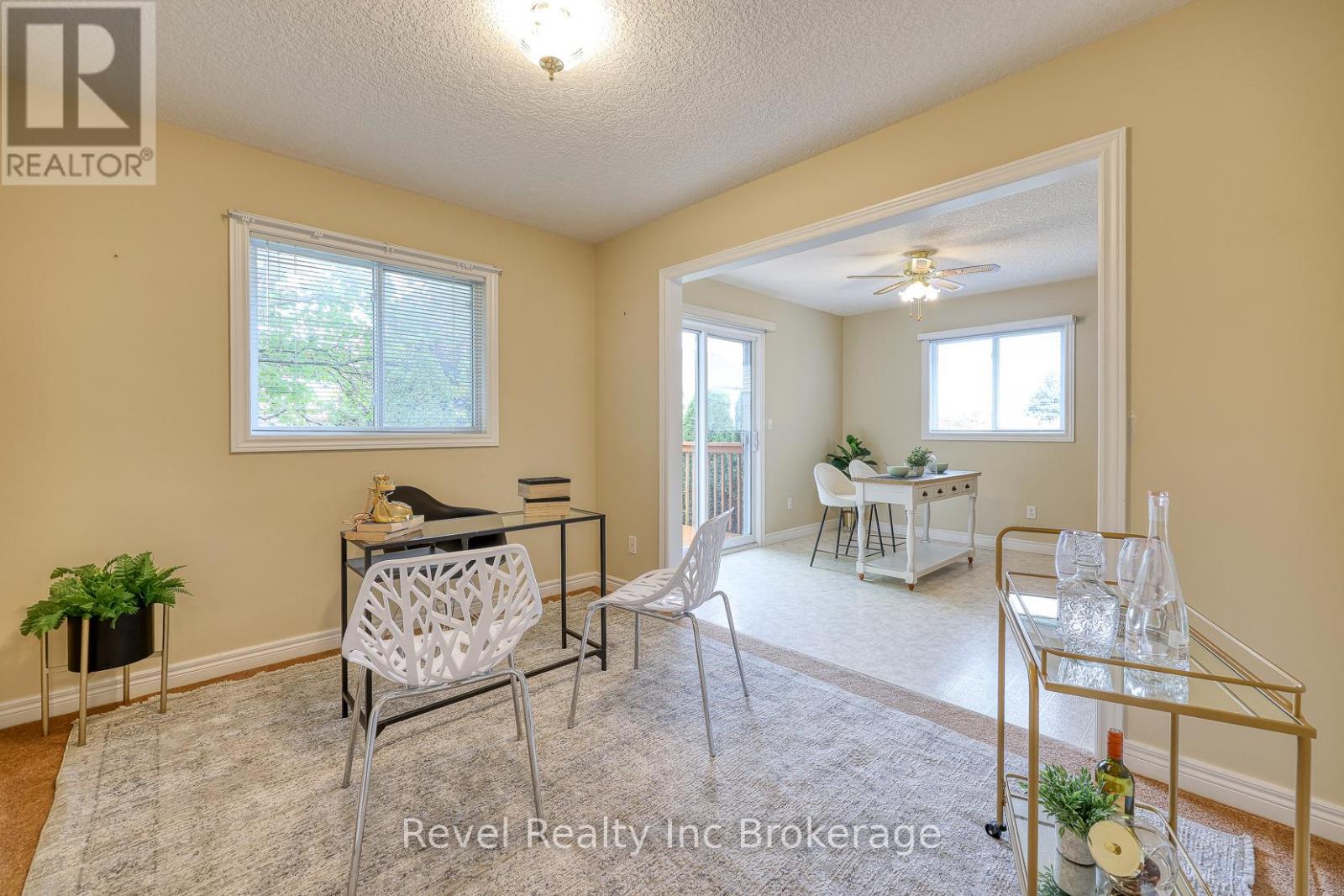 803 Stonegate Drive, Woodstock, Ontario  N4V 1H6 - Photo 21 - X12476008