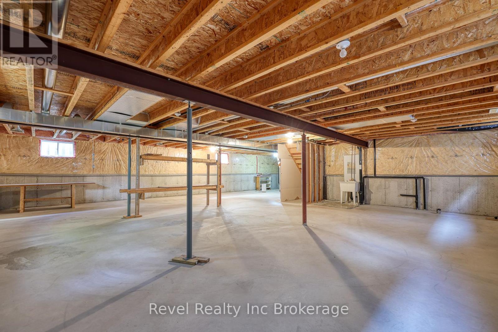 803 Stonegate Drive, Woodstock, Ontario  N4V 1H6 - Photo 30 - X12476008