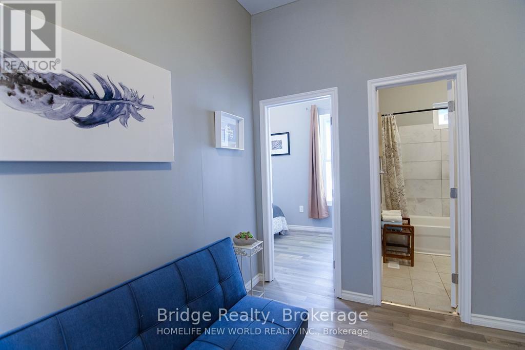 2-144 Adelaide Street N, London East, Ontario  N6B 3G8 - Photo 4 - X12476029