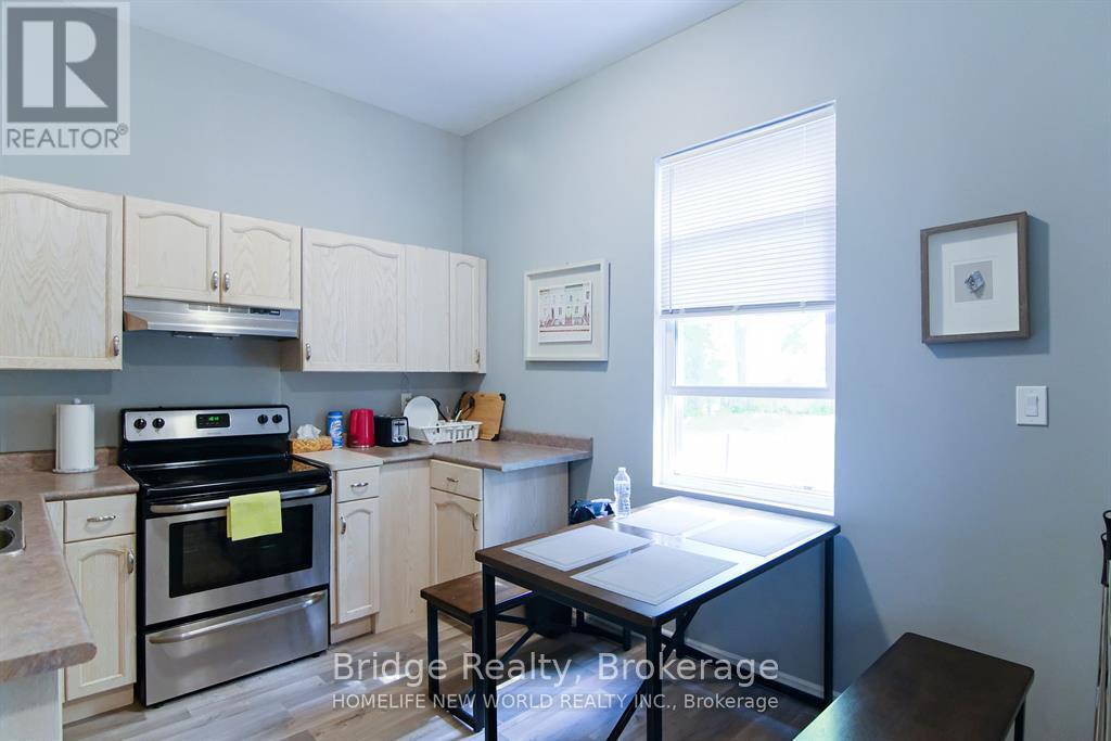 2-144 Adelaide Street N, London East, Ontario  N6B 3G8 - Photo 6 - X12476029