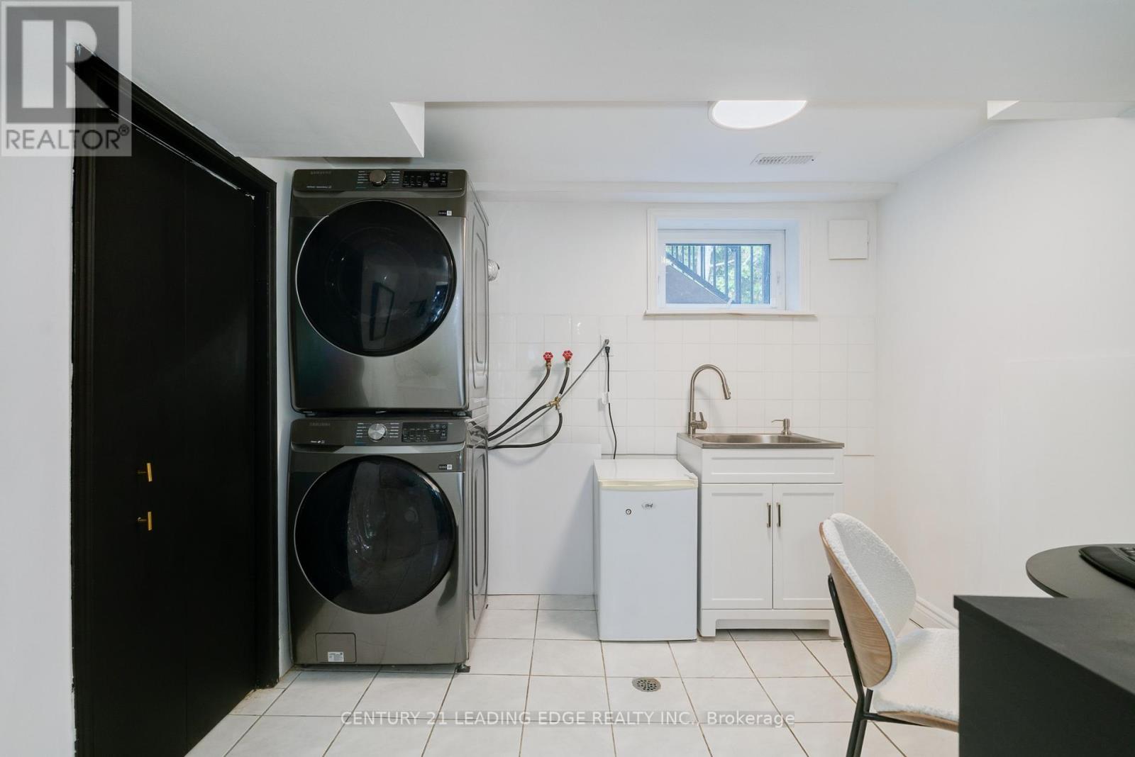 4 Aveline Crescent, Toronto, Ontario  M1H 2P5 - Photo 39 - E12473508