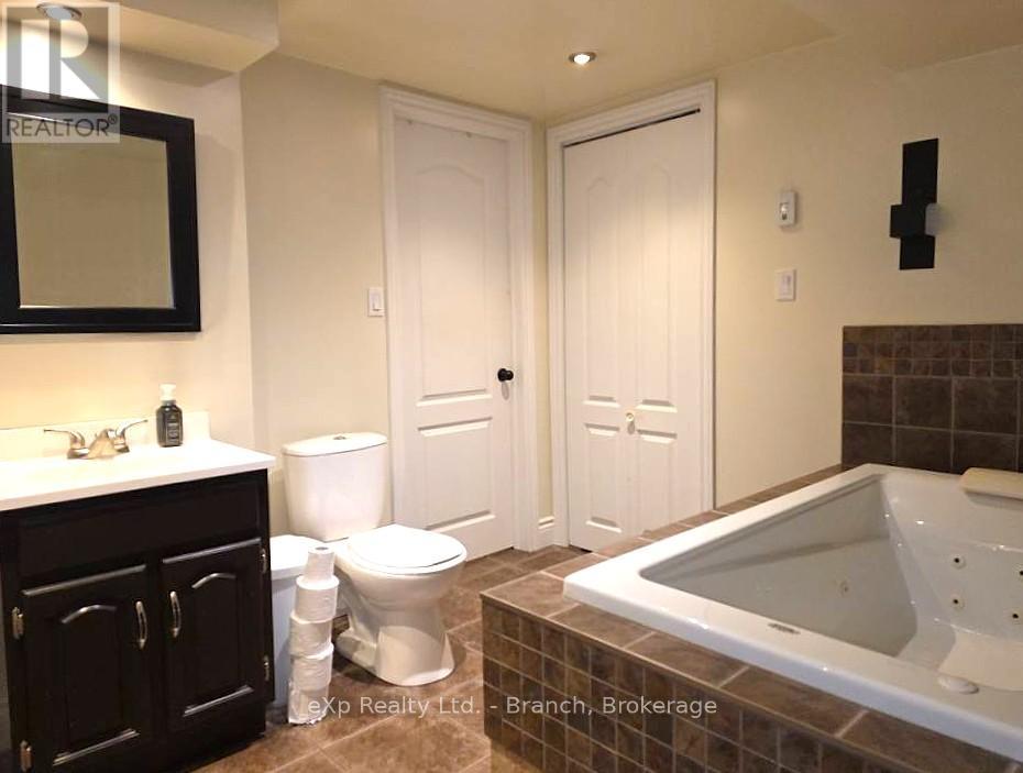 120 Circle Place, Iroquois Falls, Ontario P0K 1E0 - Photo 23 - T12477954