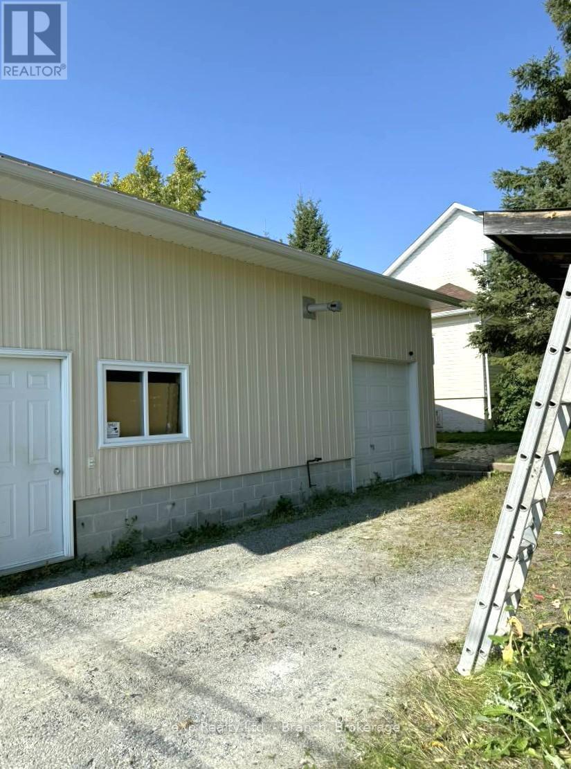 120 Circle Place, Iroquois Falls, Ontario P0K 1E0 - Photo 35 - T12477954