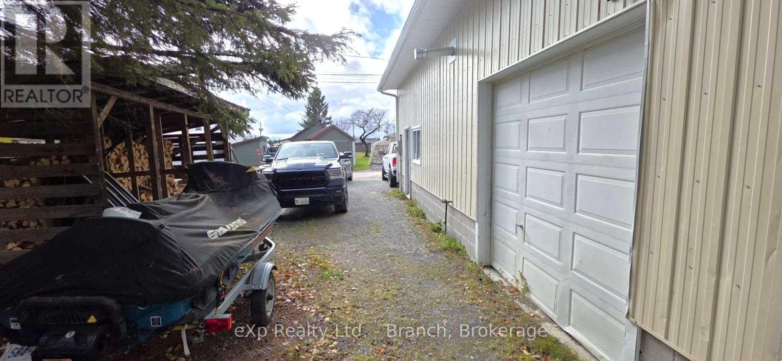 120 Circle Place, Iroquois Falls, Ontario P0K 1E0 - Photo 39 - T12477954