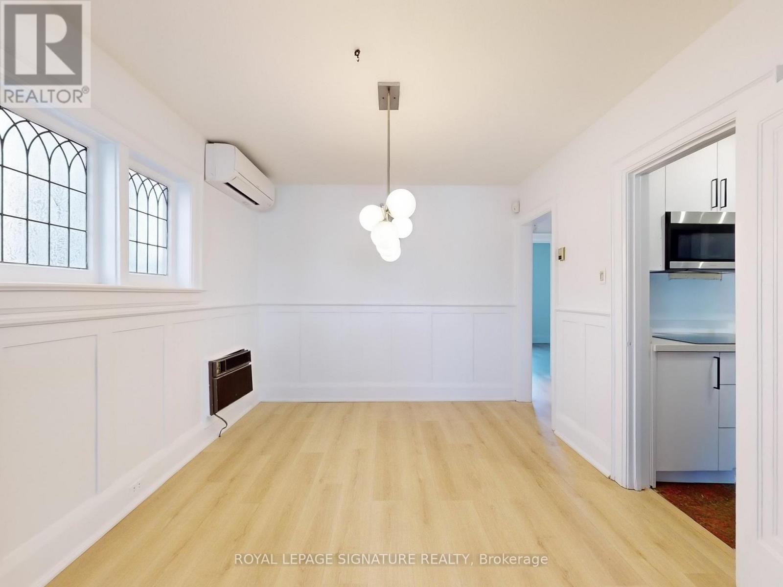 55 Banff Road, Toronto, Ontario  M4S 2V6 - Photo 9 - C12476183