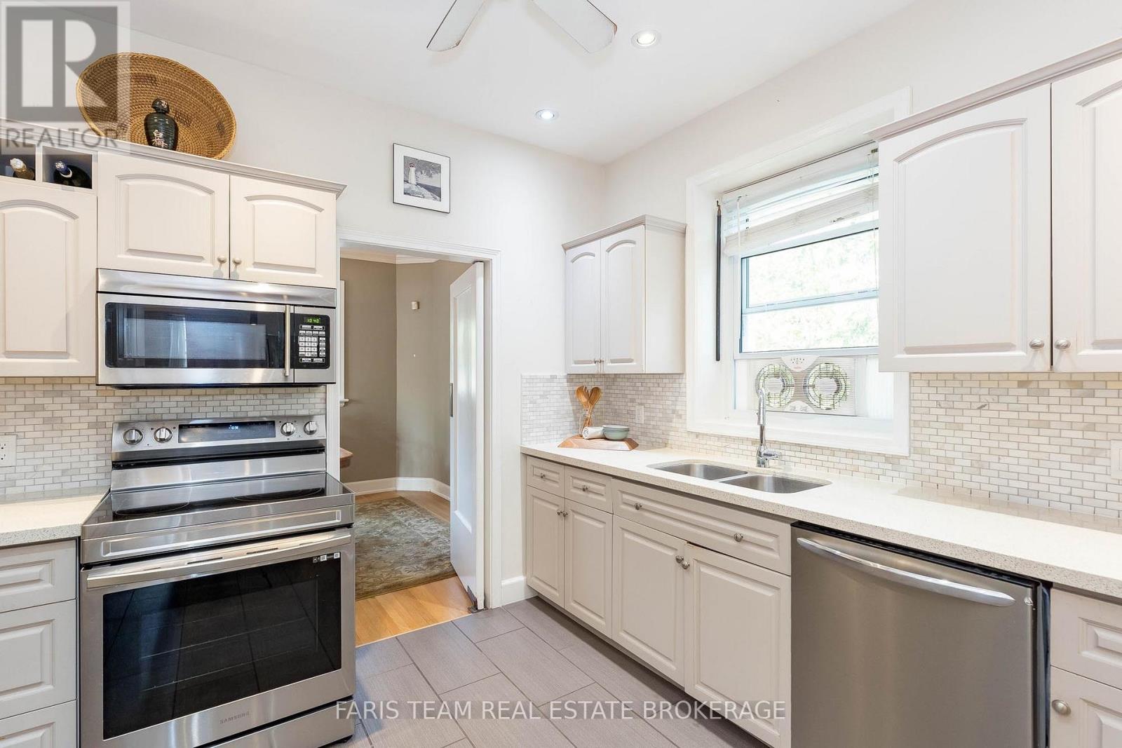 44 Tecumseth Street, Orillia, Ontario  L3V 1X9 - Photo 6 - S12476223