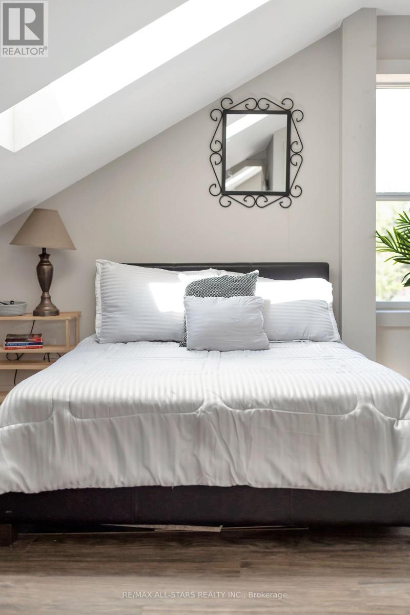 1295 Deep Bay Road, Minden Hills, Ontario  K0M 2L0 - Photo 31 - X12477920